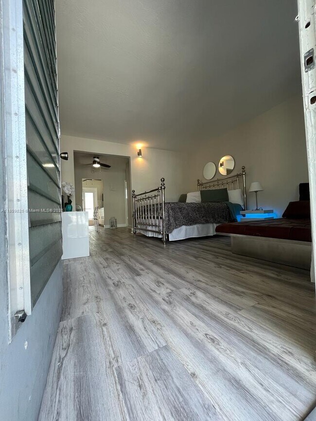 Photo - 761 Euclid Ave Unit 10