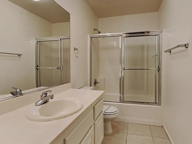 Photo - 38645 Annette Ave