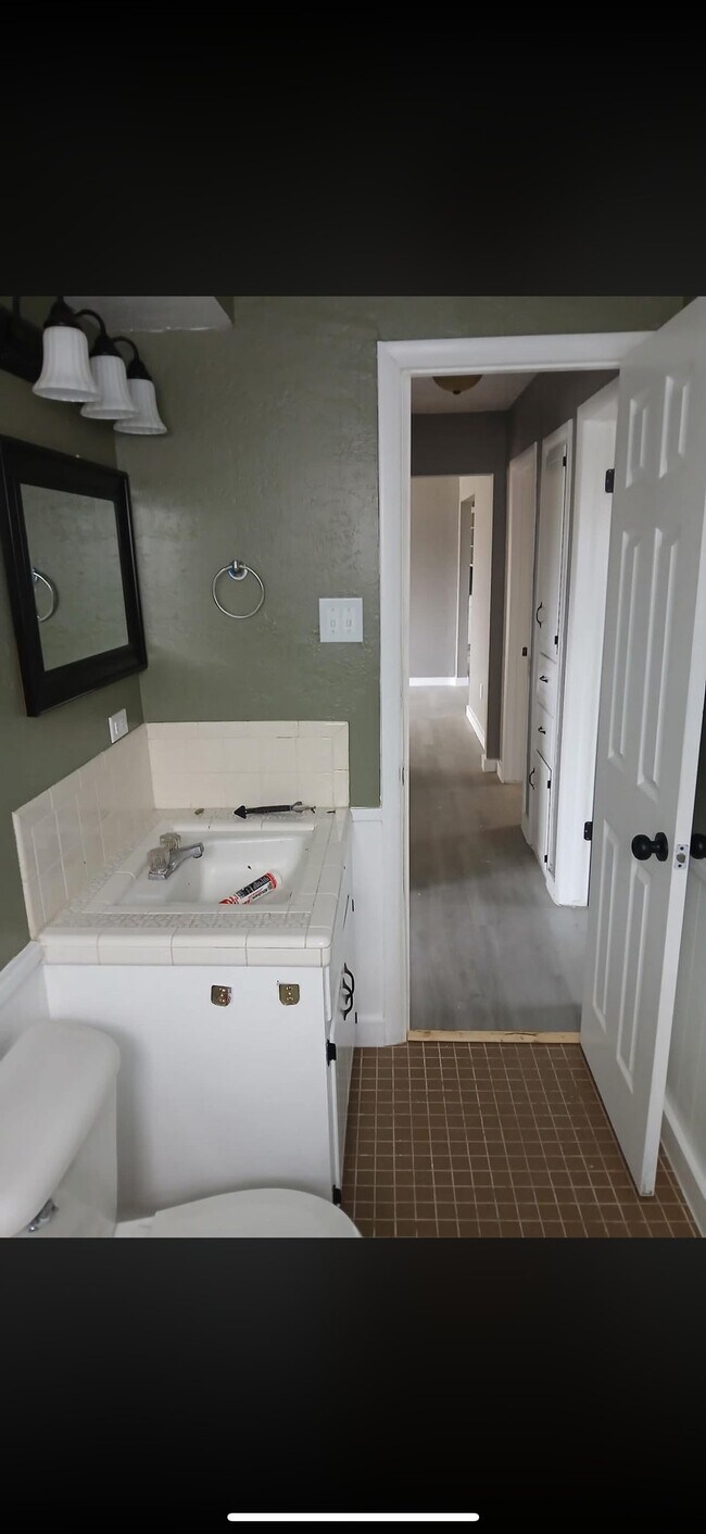 Photo - 3808 SE Bedford Dr