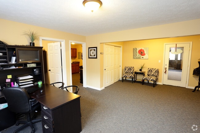 Photo - The Bridges at Belmont