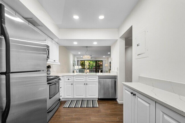 Photo - 508 Brackenwood Pl