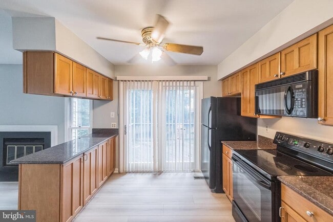 Photo - 3883 Zelkova Ct