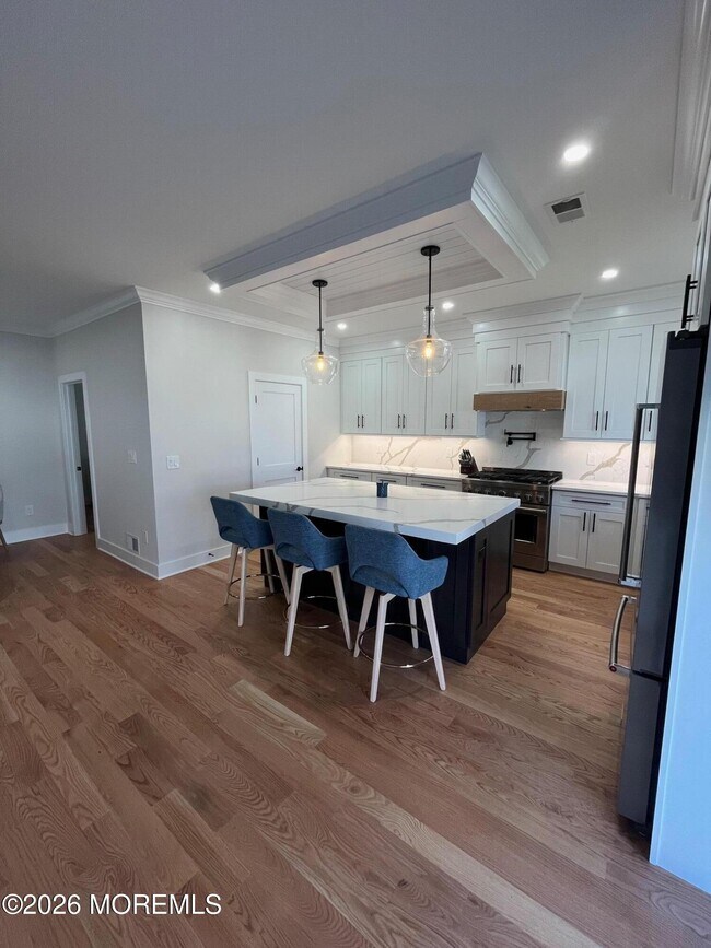 Photo - 211 Rockwell Ave