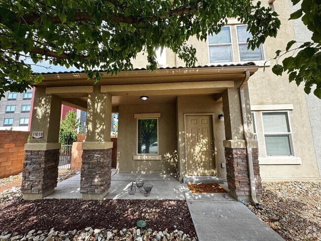 Building Photo - 11019 Marina Gate Trail NE Rental