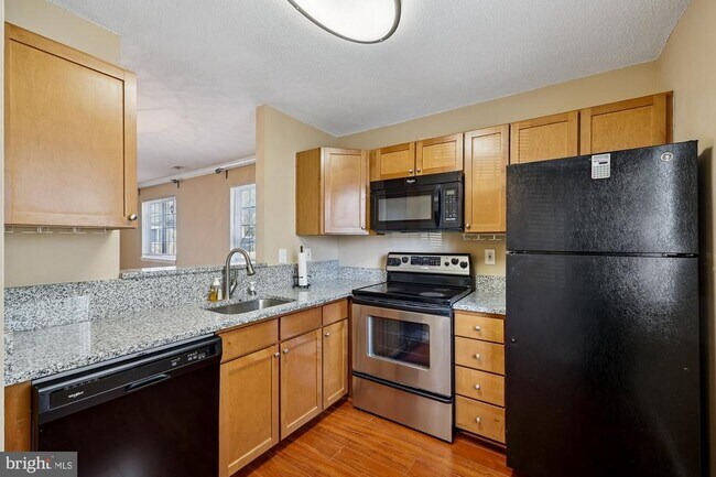 Photo - 11407 Herefordshire Way