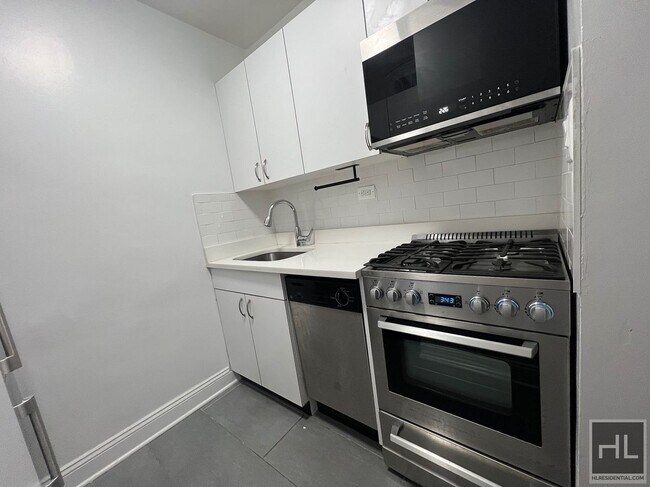 Photo - EAST 35 STREET Unit 3B