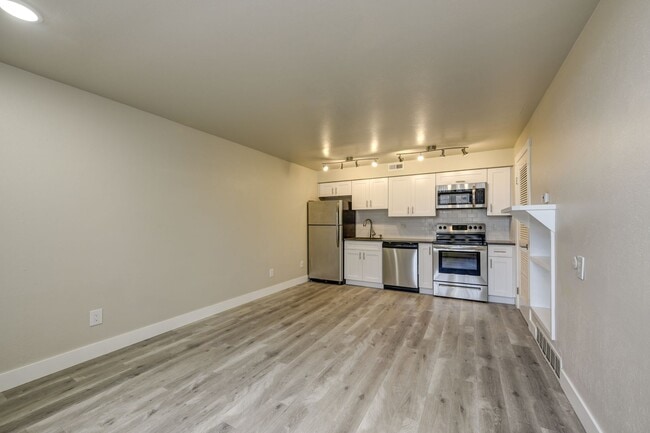 Photo - 3460 Madison Ave Unit #10