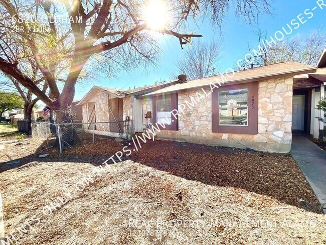 Building Photo - 6820 Oldham-