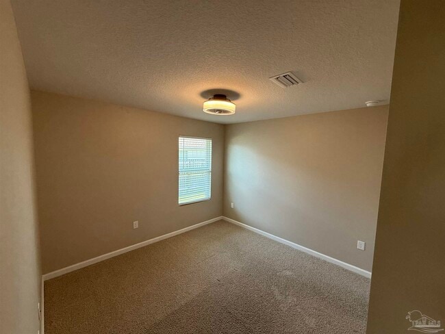 Photo - 4041 Whitetail Ln