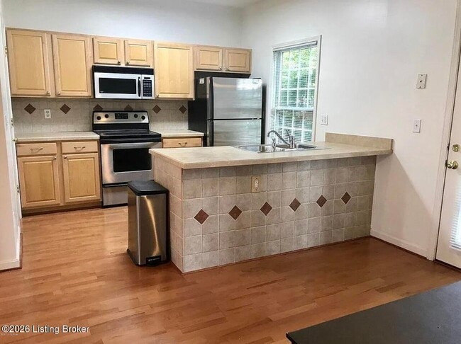 Photo - 7512 Norbourne Ave