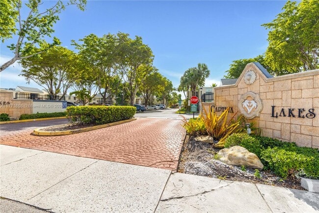 Photo - 8303 SW 142nd Ave Condo Unit D202