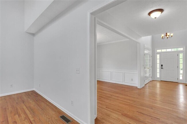 Photo - 4491 Plantation Mill Tr NE