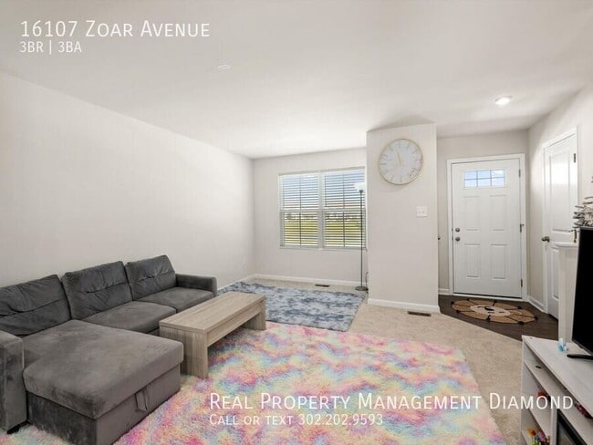 Photo - 16107 Zoar Ave