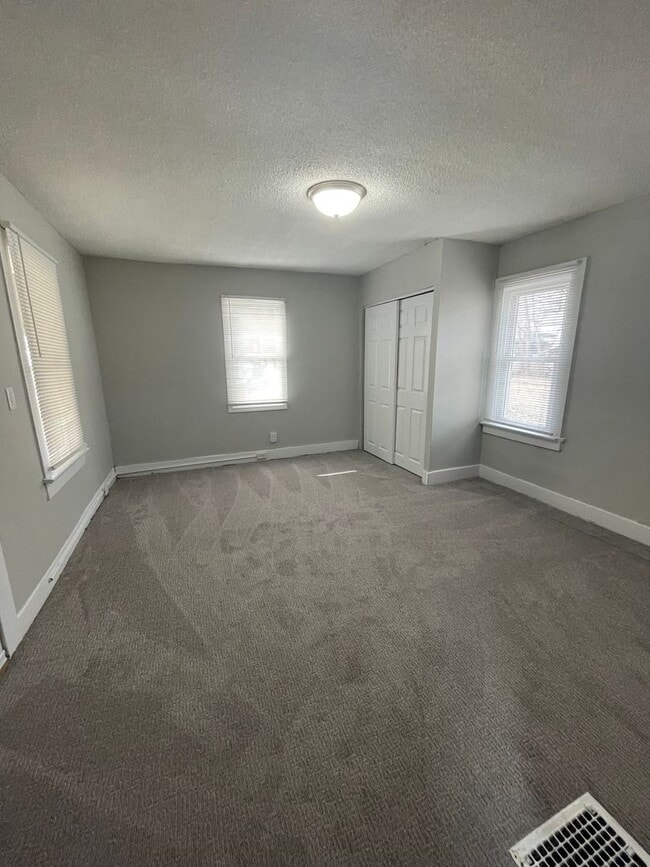 Building Photo - 1315 Morton St Unit 1315 Morton St