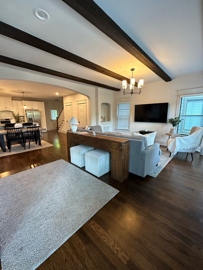 Photo - 1803B Sevier St