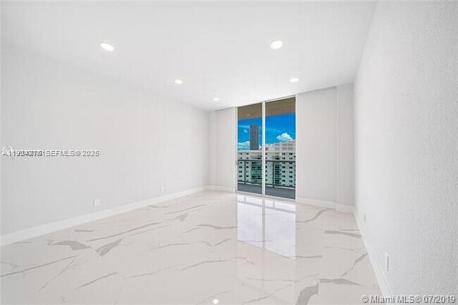 Photo - 19390 Collins Ave Unit 19390 Collins Ave appt PH-8