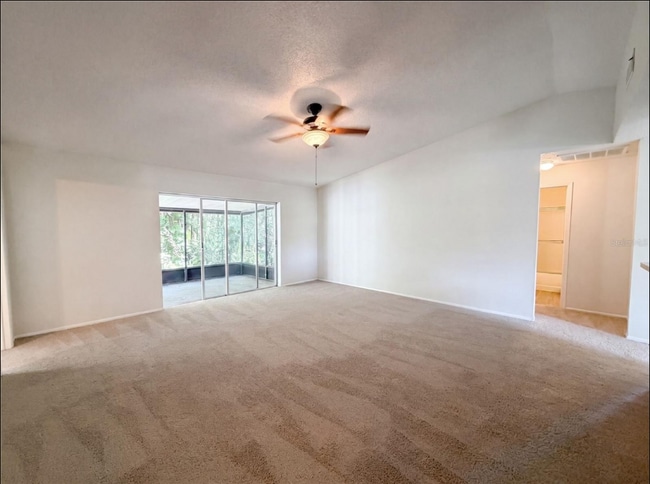 Photo - 5720 Kneeland Ln