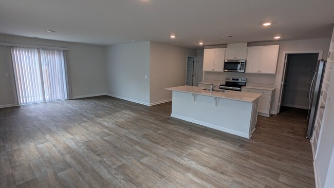 Photo - 104 Ellie Wy