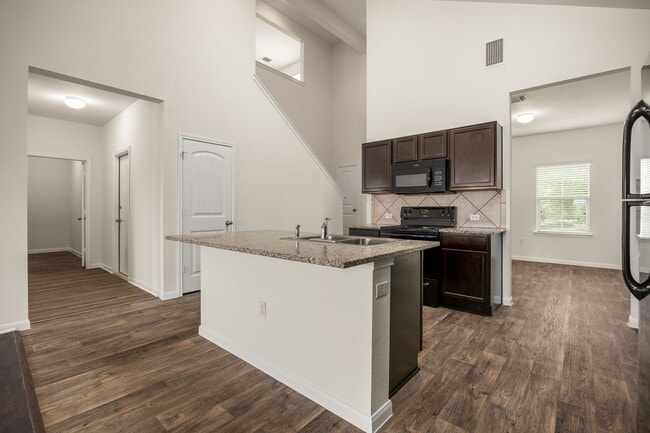 Photo - 4 Bed / 2.5 Bath in Park at Brushy Creek – W/D Included + Walk to Amenities