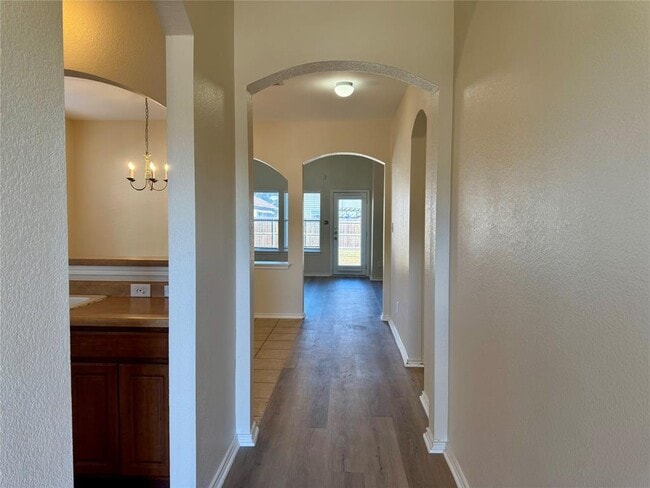 Photo - 11606 Hereford St