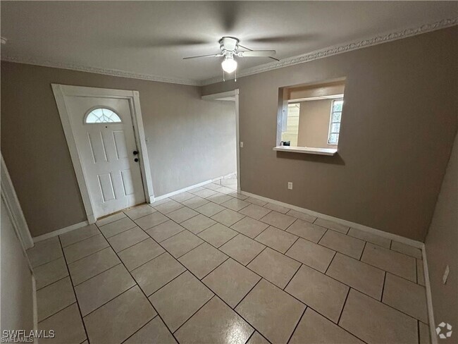 Building Photo - 2828 Jackson St Unit H5 Rental