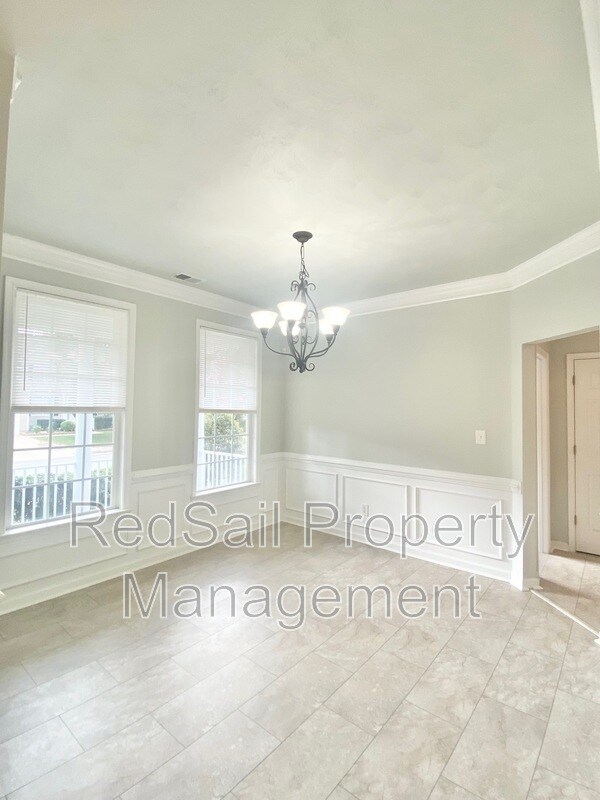 13207 Harbor Dr
