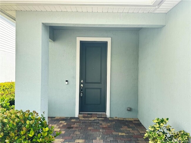 Photo - 10214 SW Captiva Dr