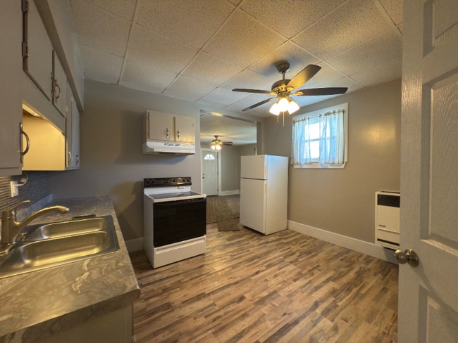 Photo - 339 W North St Unit A