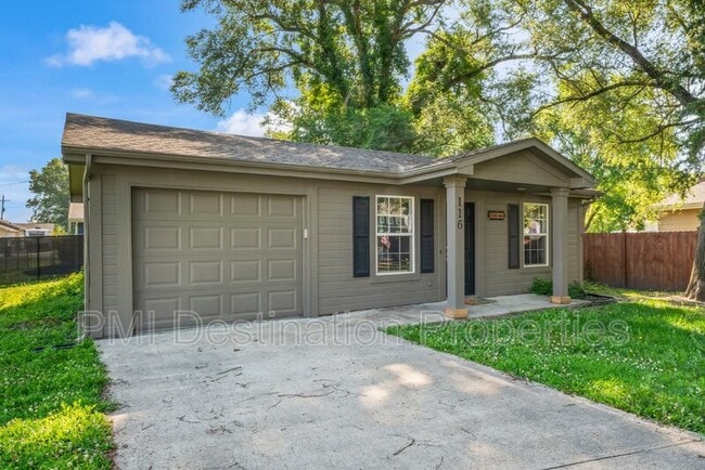 Photo - 116 Bowen St
