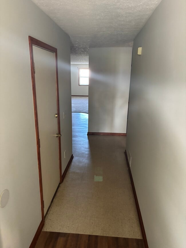 Photo - 3727 Middlebranch Ave NE