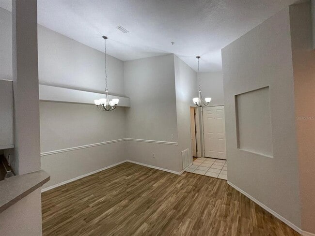 Photo - 3313 S Kirkman Rd