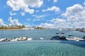 Photo - 168 Lake Point Blvd