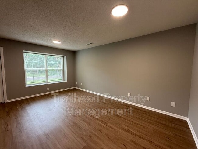 Photo - 608 N Jackson St