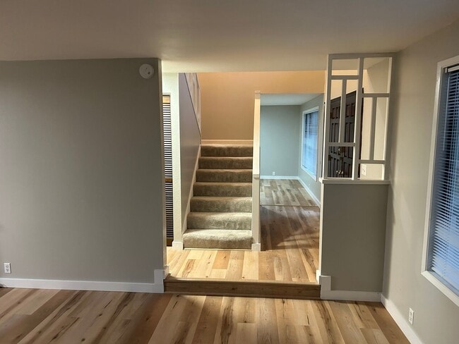 Photo - Lovely South Hills home, 4BD/3BA, Available early June!