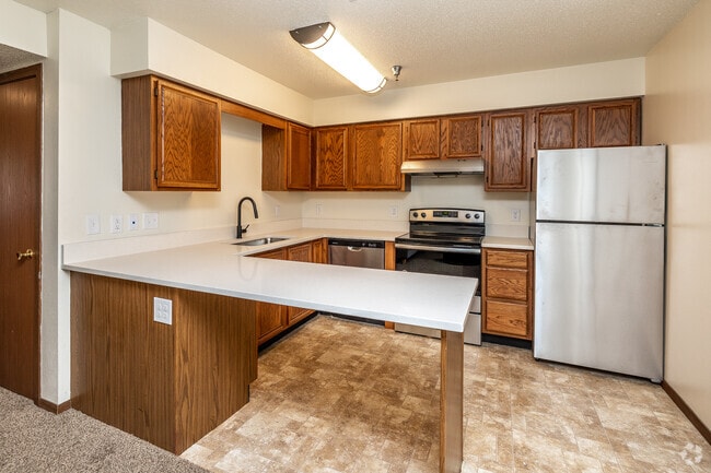 2HAB, 2BA - 720 ft² - Forum at Lincoln