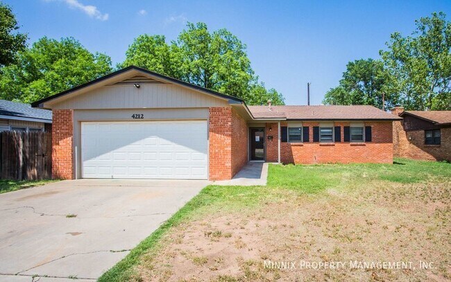 Photo - 4212 53rd St Casa