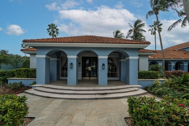 Photo - 3143 Clint Moore Rd