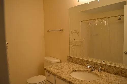 Photo - 45430 Nottingham Dr