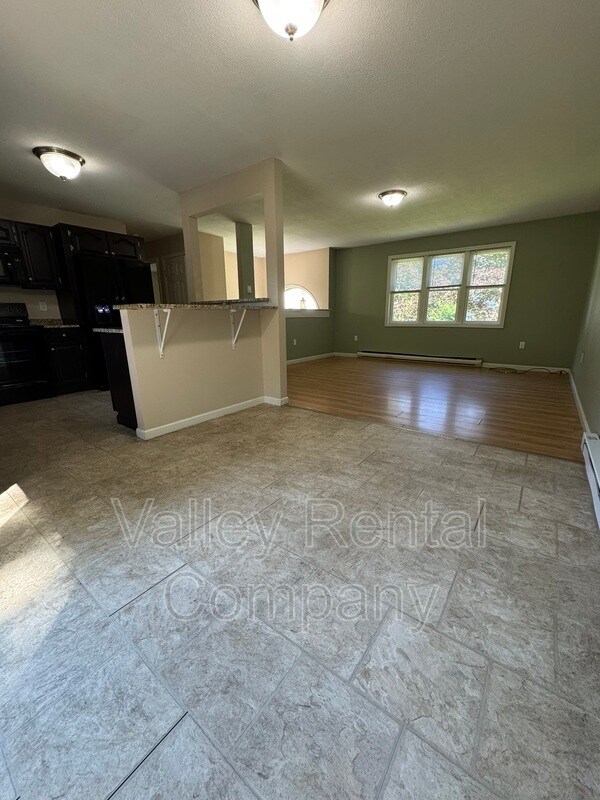 159 Amherst Rd