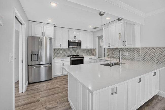 Photo - 787 Havana Dr