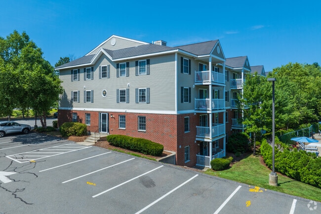 Robles de Carlton - Carlton Oaks