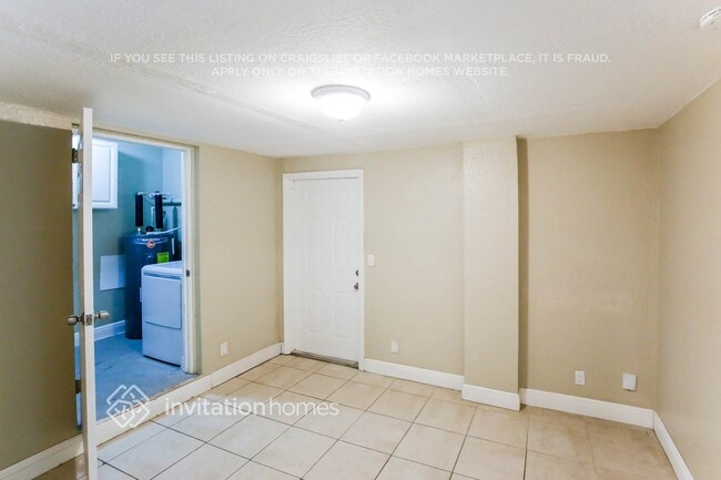 1401 NW 58th Ave