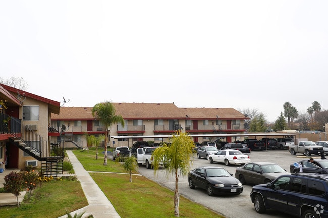 Park Place Apartments - Park Place Apartments