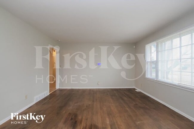 Photo - 6045 N Alton Ave
