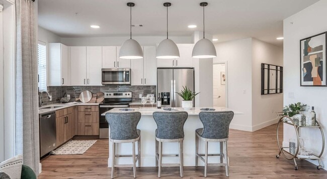 Photo - 16200 Bridgeland High School Dr Unidad 4307