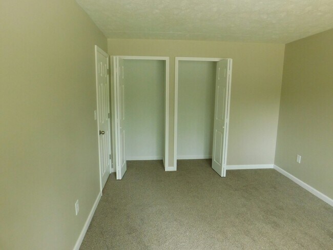 Photo - 6784 Circle Dr