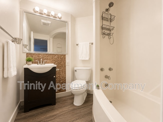 Photo - 2800 Vail Ave SE Unit 132