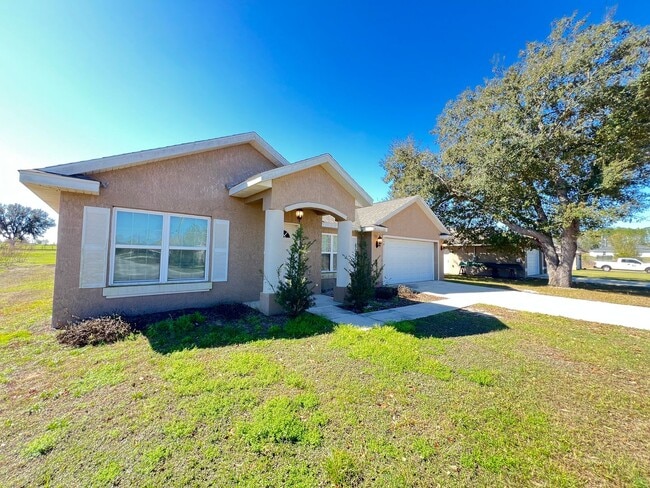 Photo - Beautiful 3 BD/2BA Home in Beautiful Ocklawaha!!!