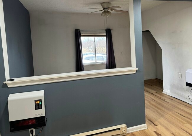 Building Photo - 7376 N Bergen Rd Unit 4