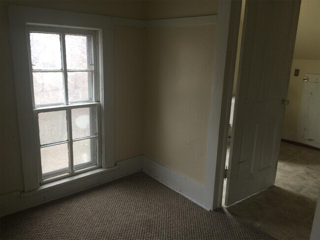 Photo - 203 Sumner St